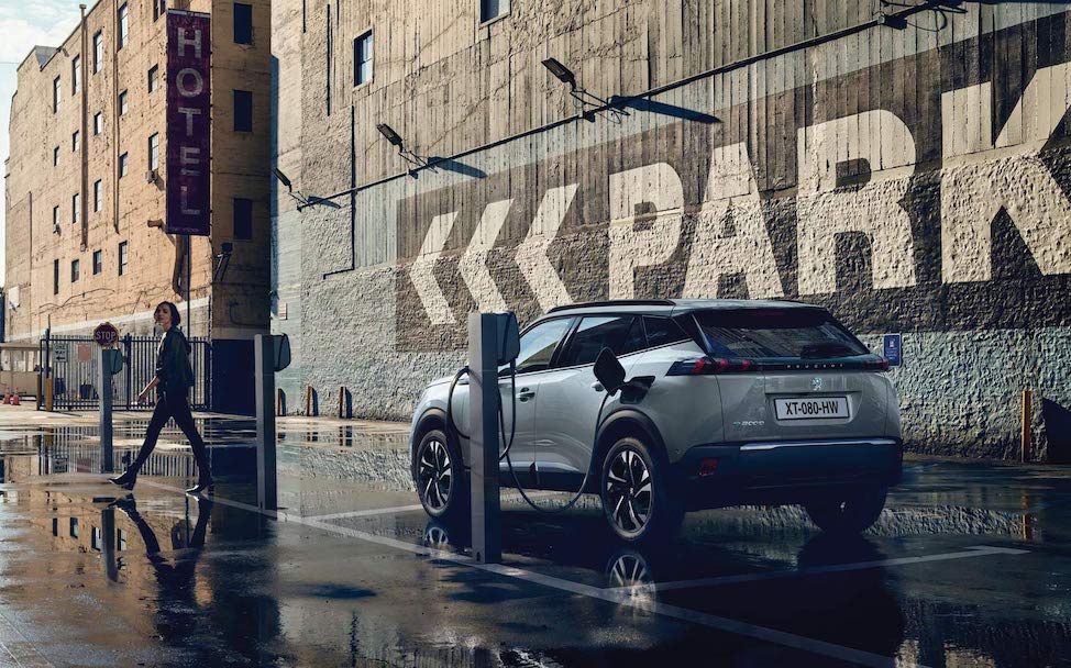carregamento-peugeot-3008-hibrido Peugeot 3008 híbrido plug-in
