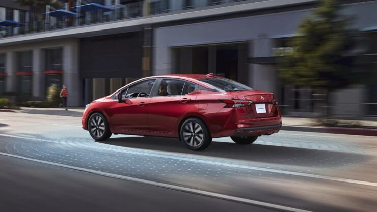 nissan-versa-vermelho-media-64b5c28a77810 nissan versa vermelho