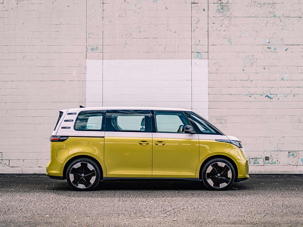 novo-volkswagen-id-buzz-lateral-media-64b5c40f2a2f5 lateral do novo Volkswagen ID.Buzz